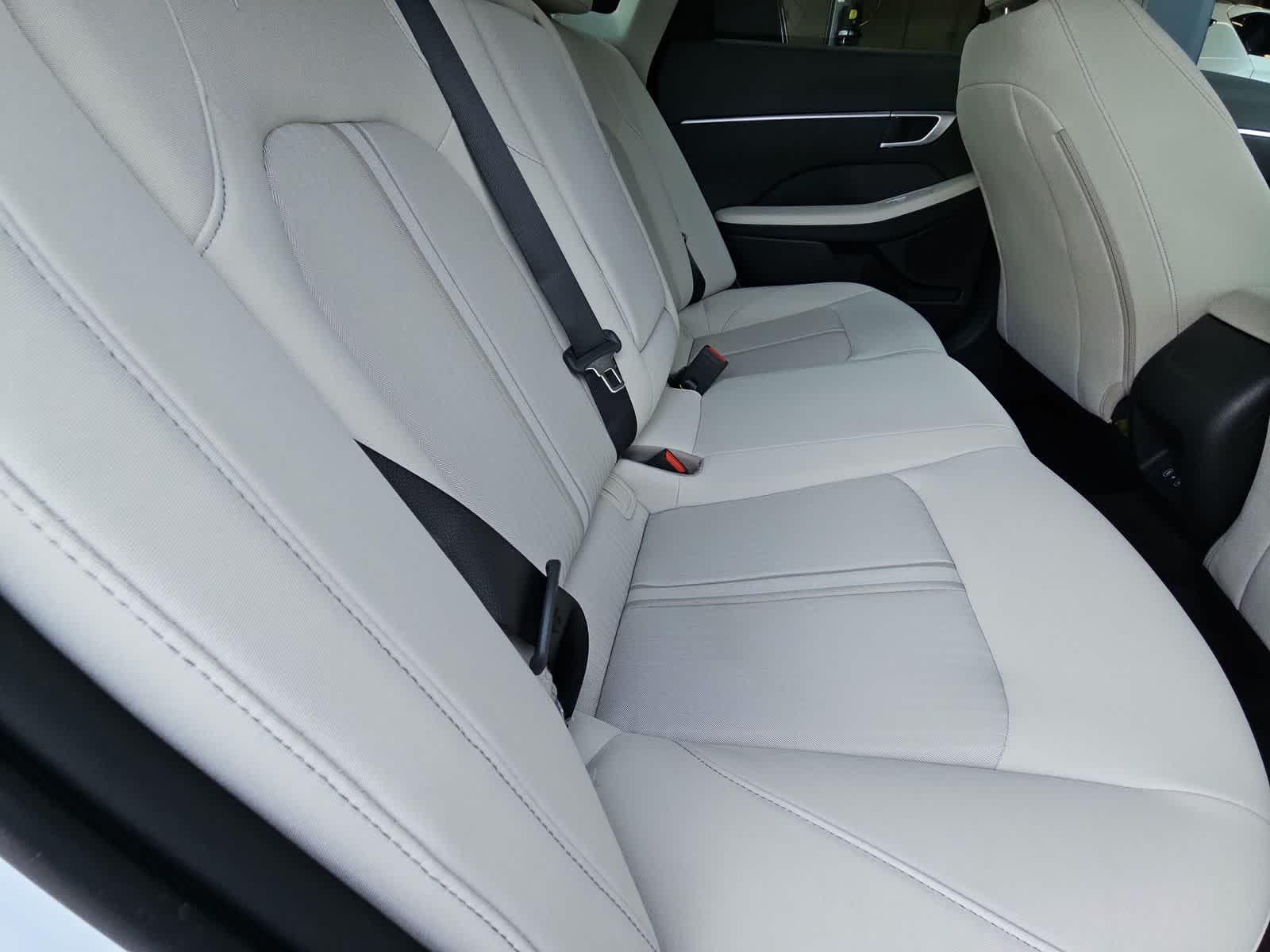 Thumbnail: 2026 Hyundai Sonata - 17