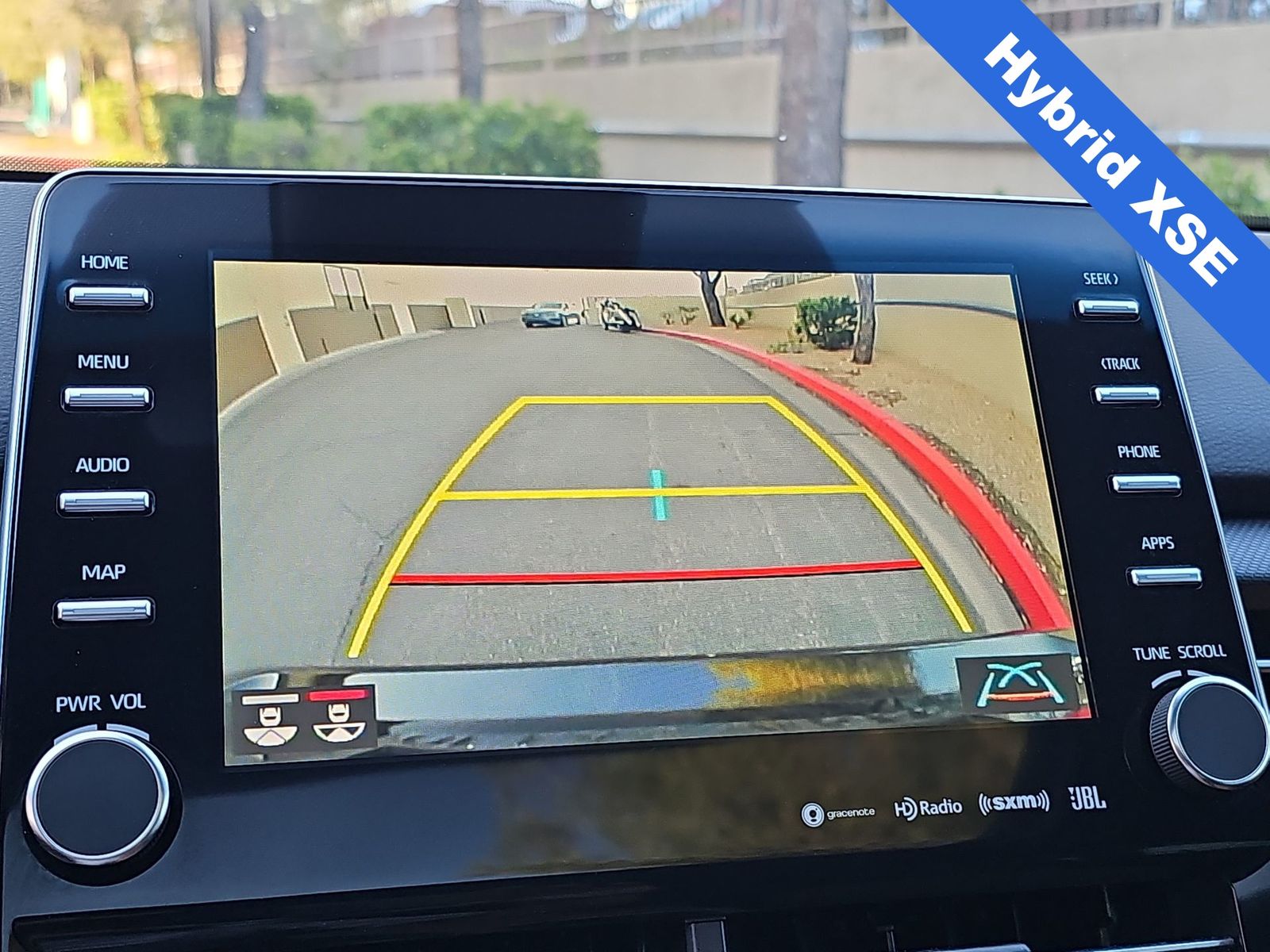 Thumbnail: 2021 Toyota Avalon - 26