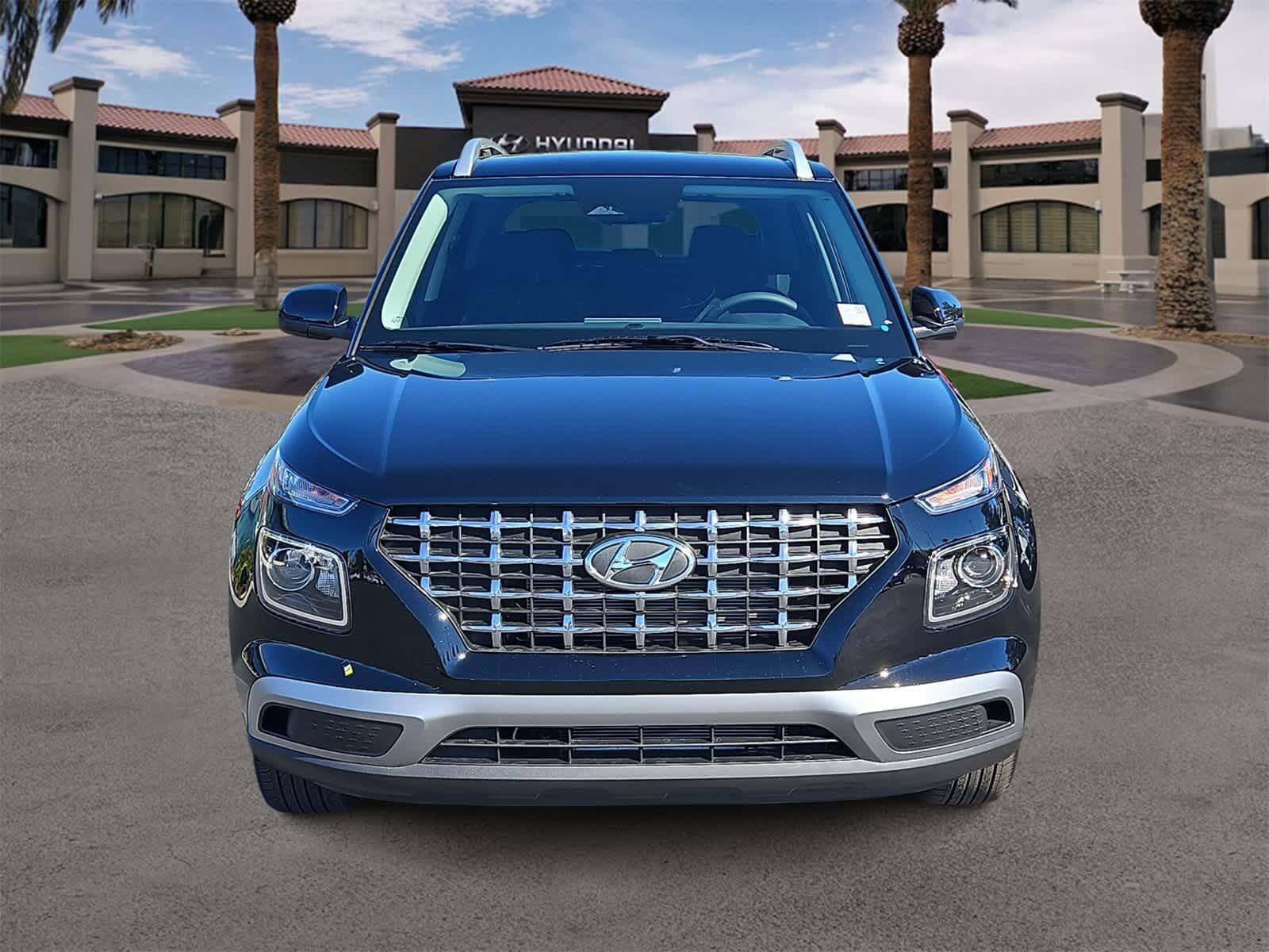 Thumbnail: 2026 Hyundai Venue - 3