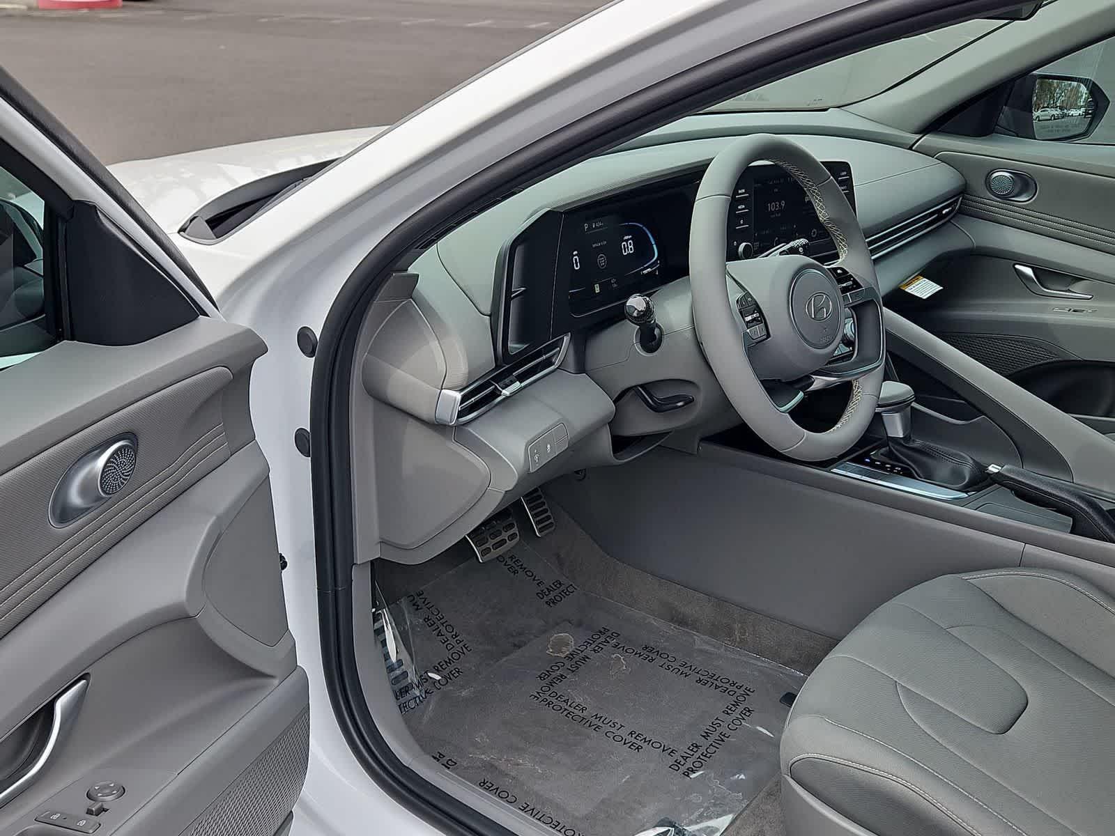 Thumbnail: 2026 Hyundai Elantra - 10
