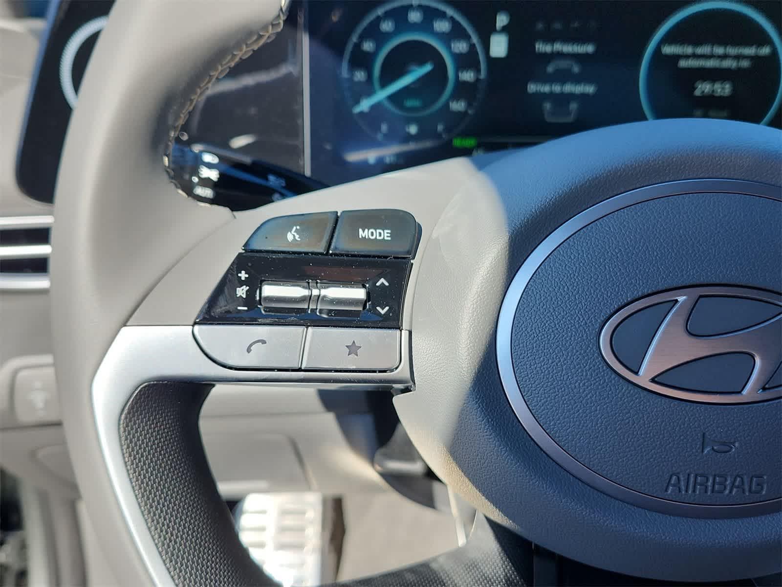 Thumbnail: 2025 Hyundai Elantra - 28