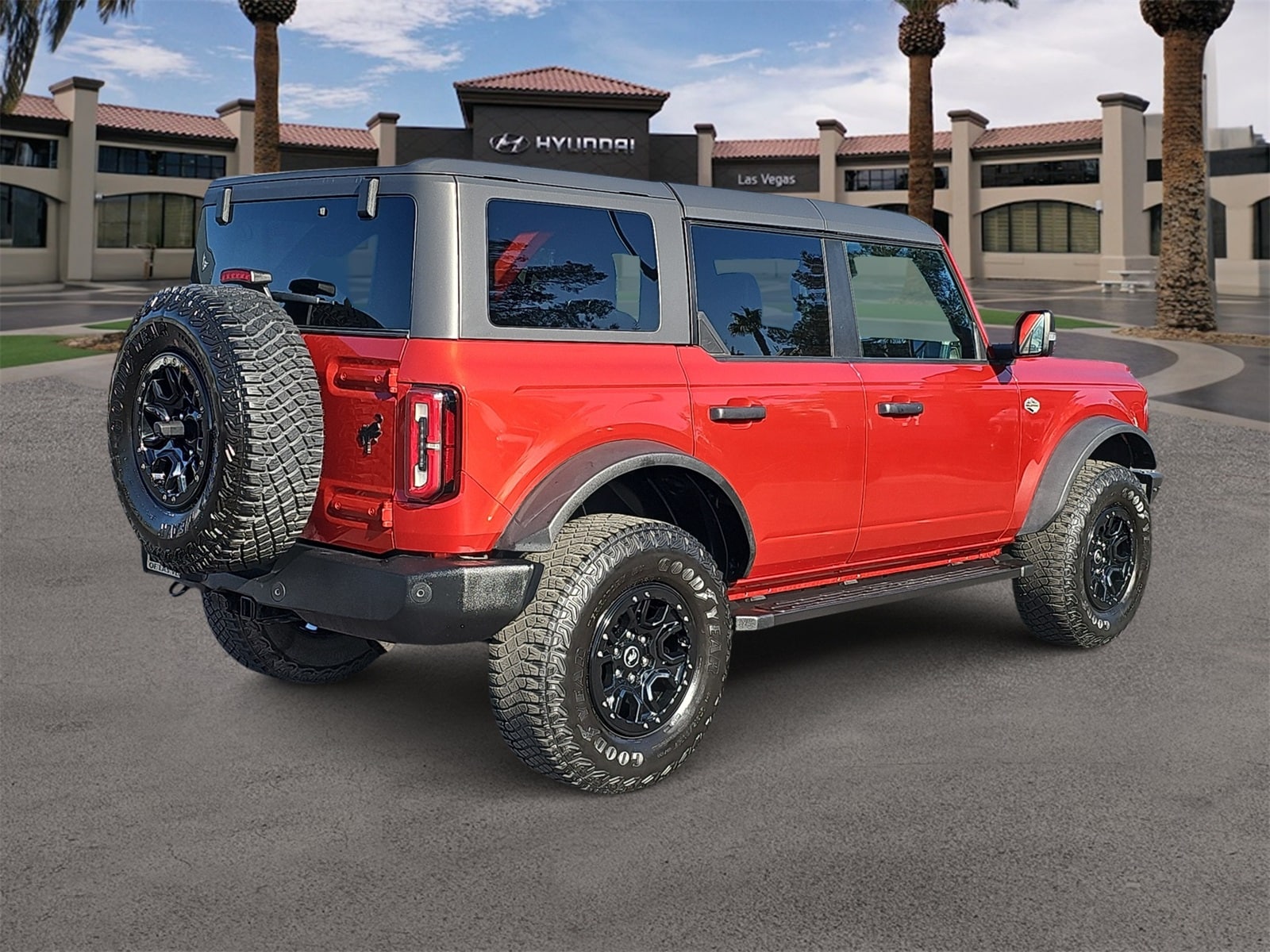 Thumbnail: 2022 Ford Bronco - 8