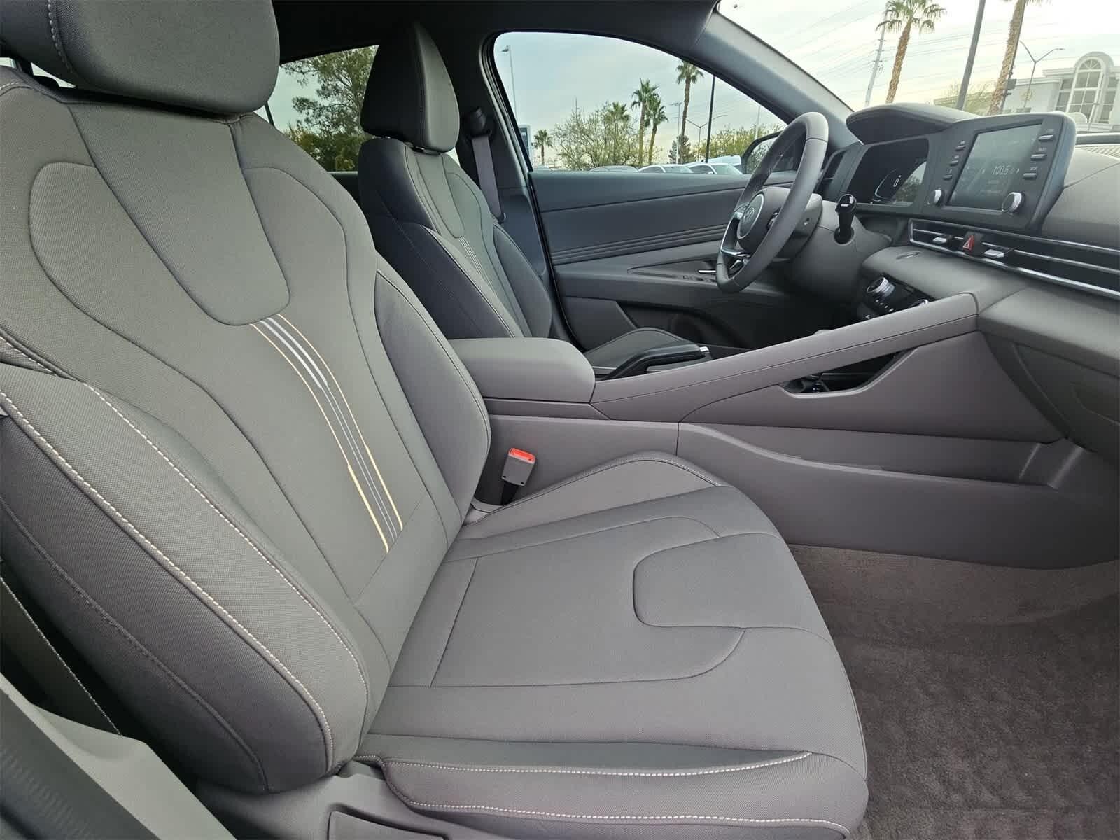 Thumbnail: 2026 Hyundai Elantra - 18