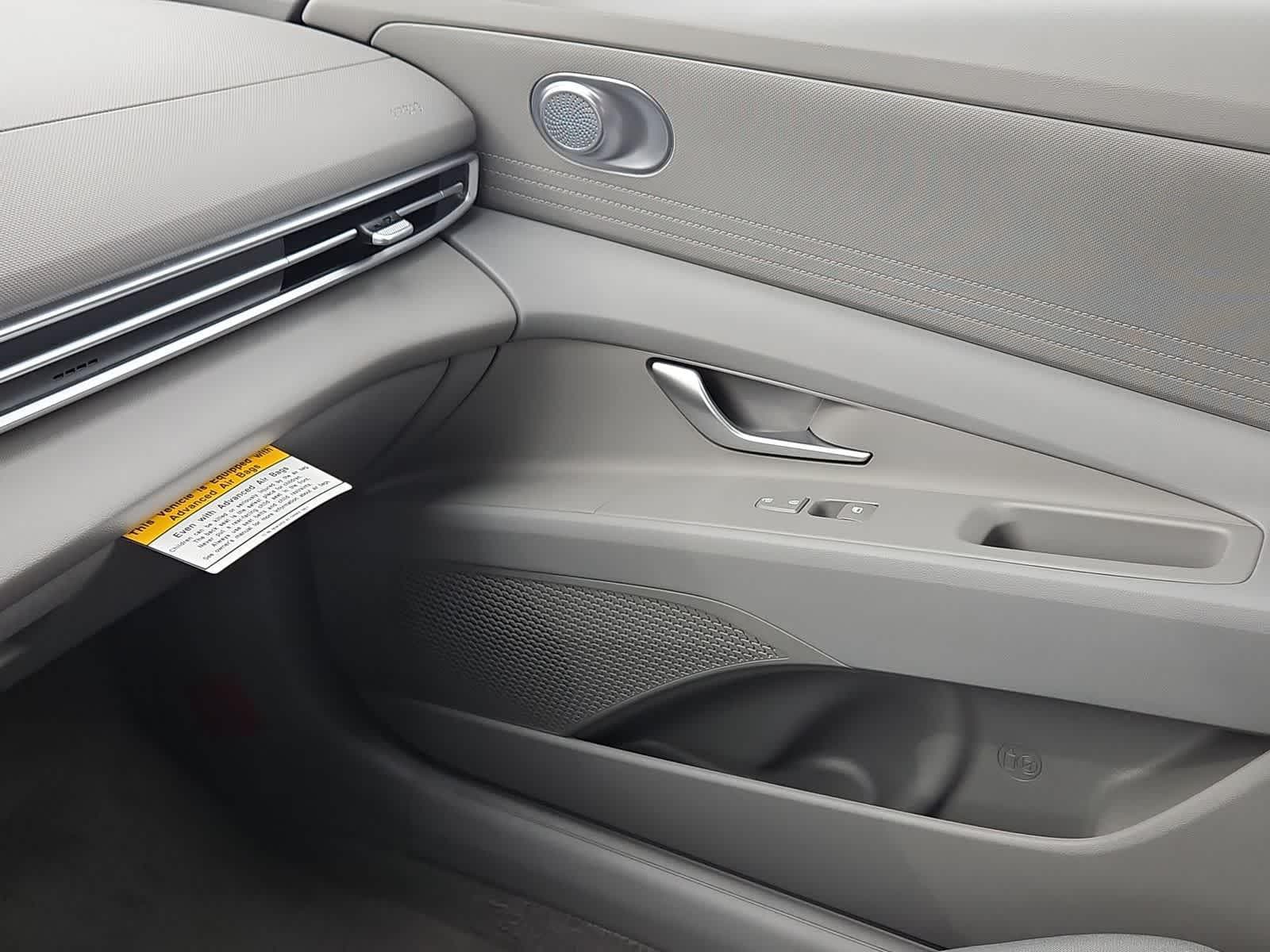 Thumbnail: 2026 Hyundai Elantra - 27