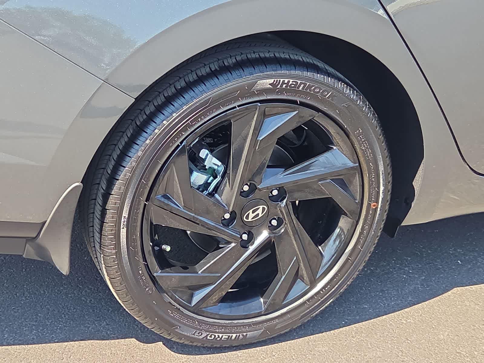 Thumbnail: 2026 Hyundai Elantra - 12