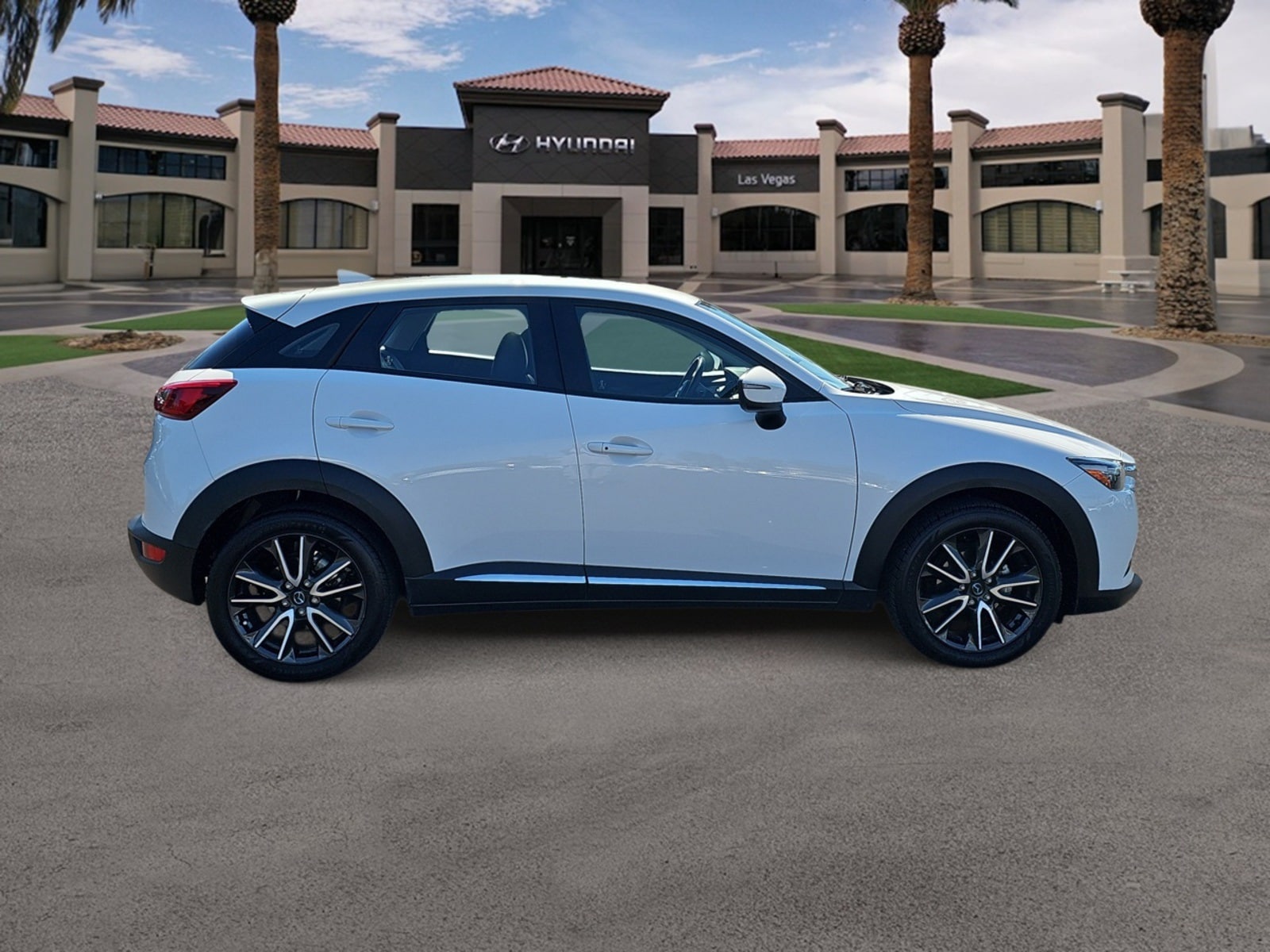 Thumbnail: 2016 Mazda CX-3 - 10