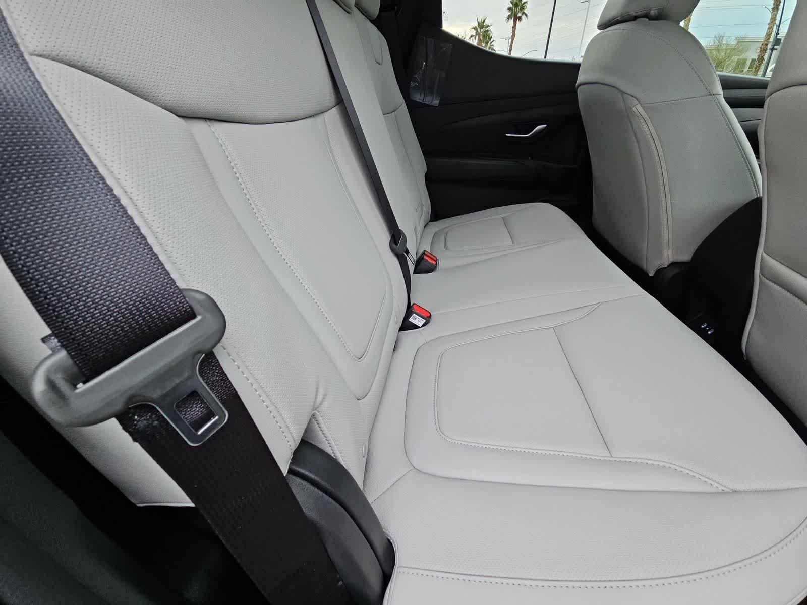 Thumbnail: 2026 Hyundai Santa Cruz - 17