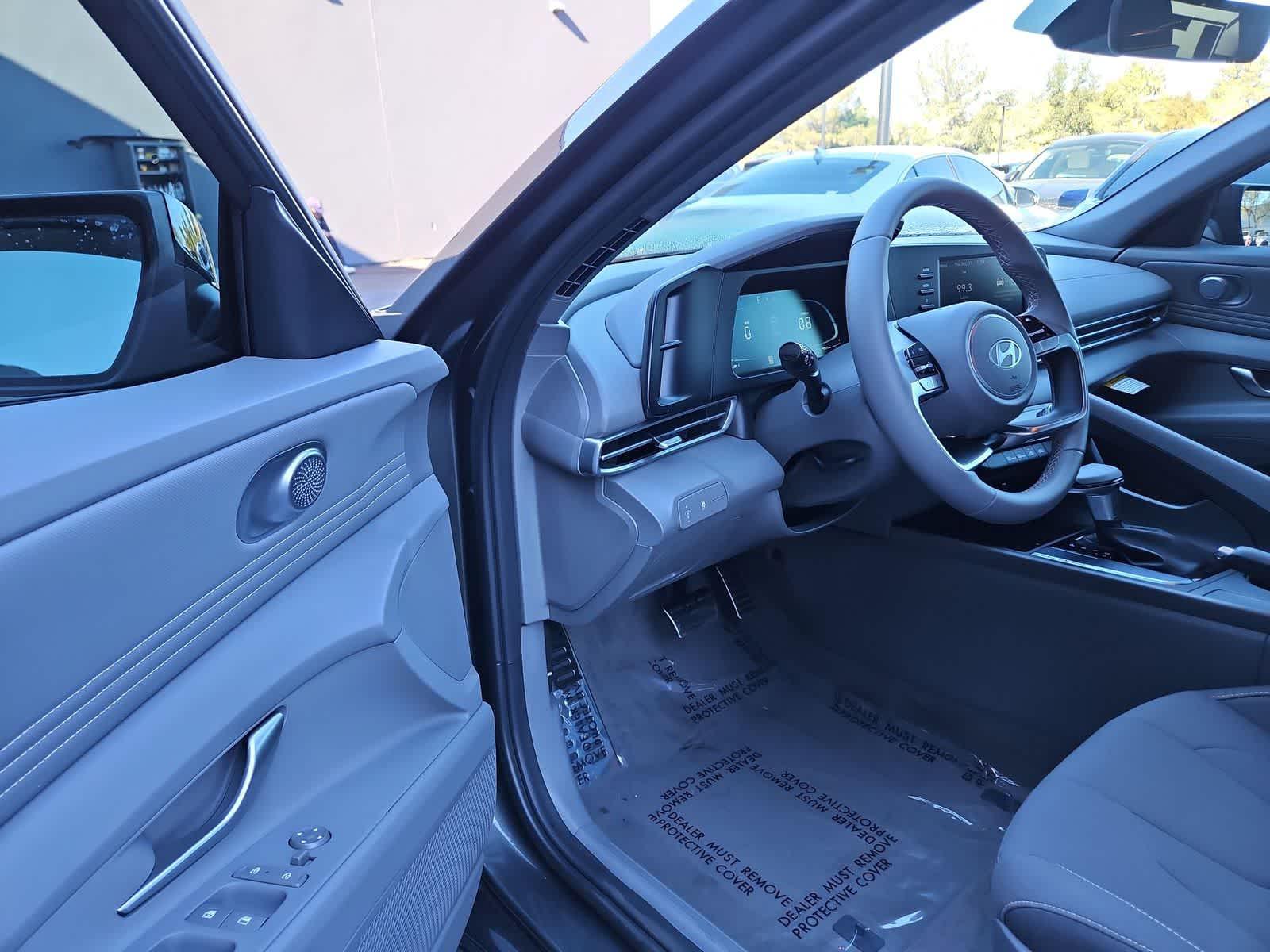 Thumbnail: 2026 Hyundai Elantra - 10