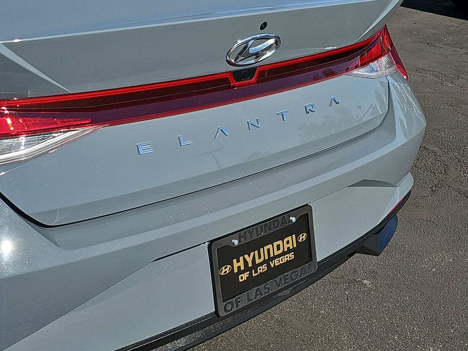 2022 Hyundai Elantra SEL 12