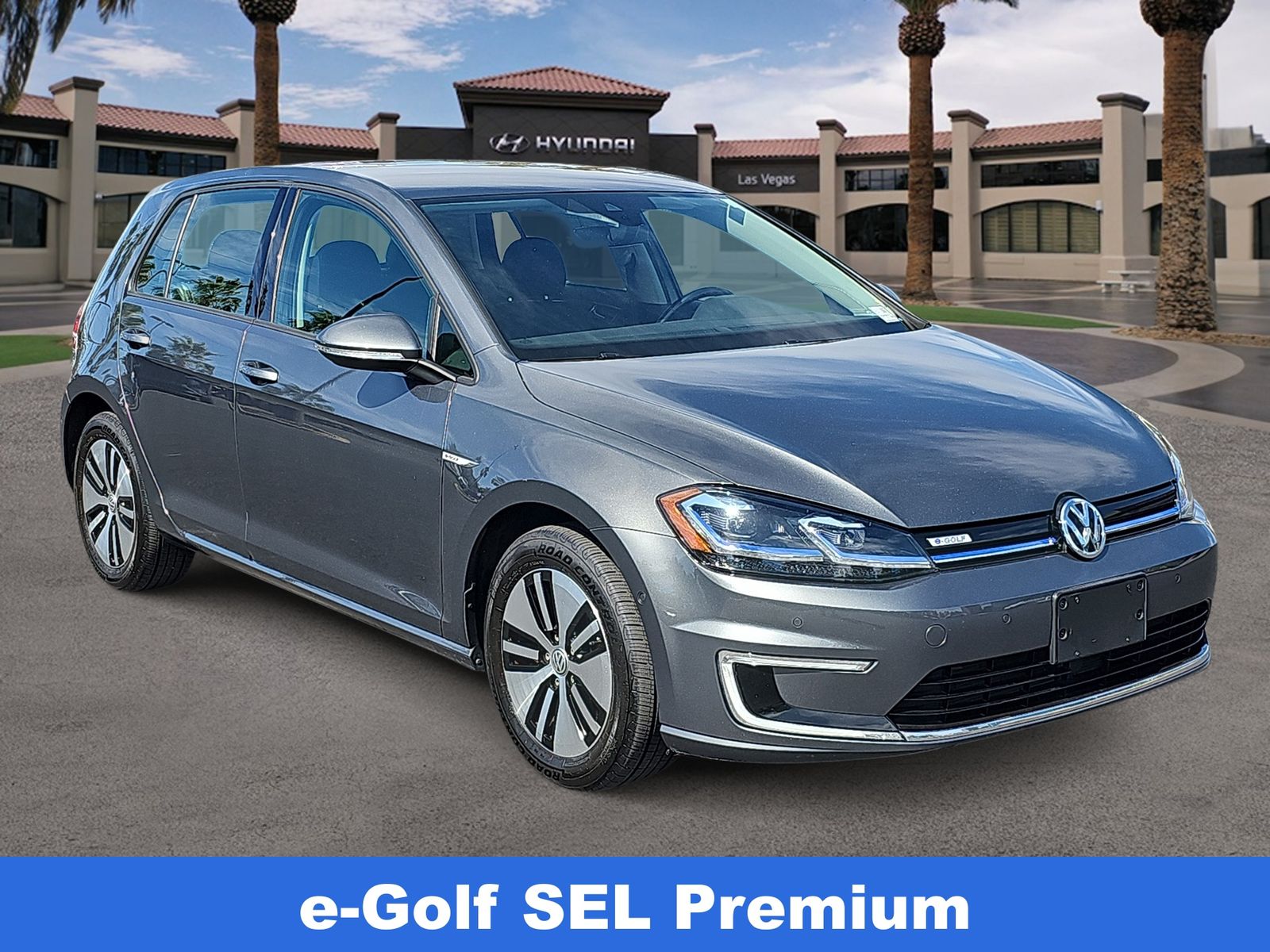 Used 2018 Volkswagen e-Golf e-Golf SEL Premium with VIN WVWPR7AUXJW908727 for sale in Las Vegas, NV