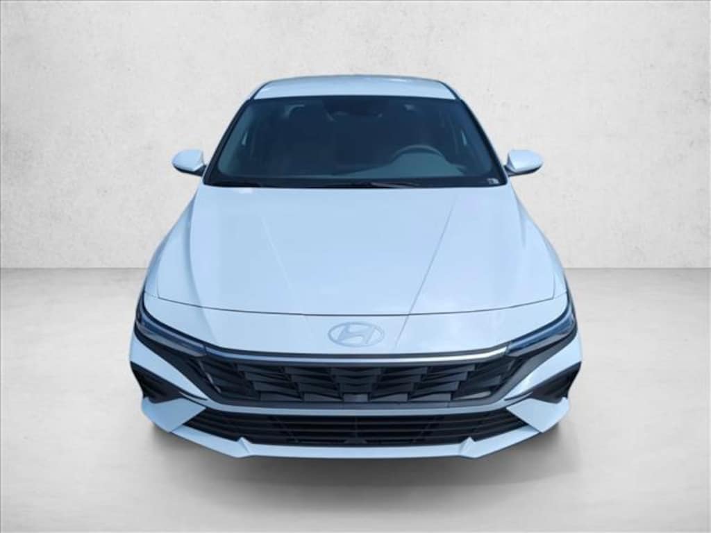 New 2026 Hyundai Elantra SE 4dr Car