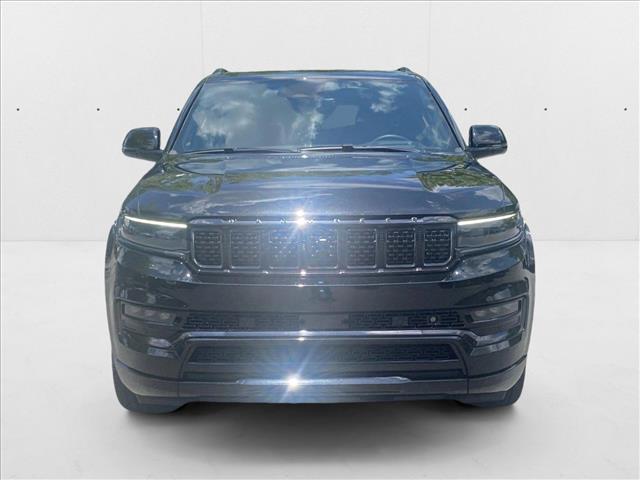 2024 Jeep Grand Wagoneer III Obsidian photo 2