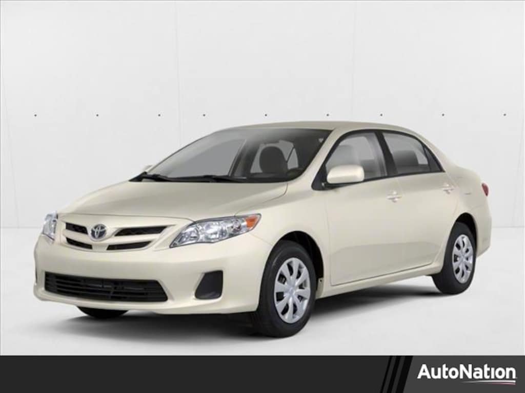 Used 2013 Toyota Corolla LE 4dr Car