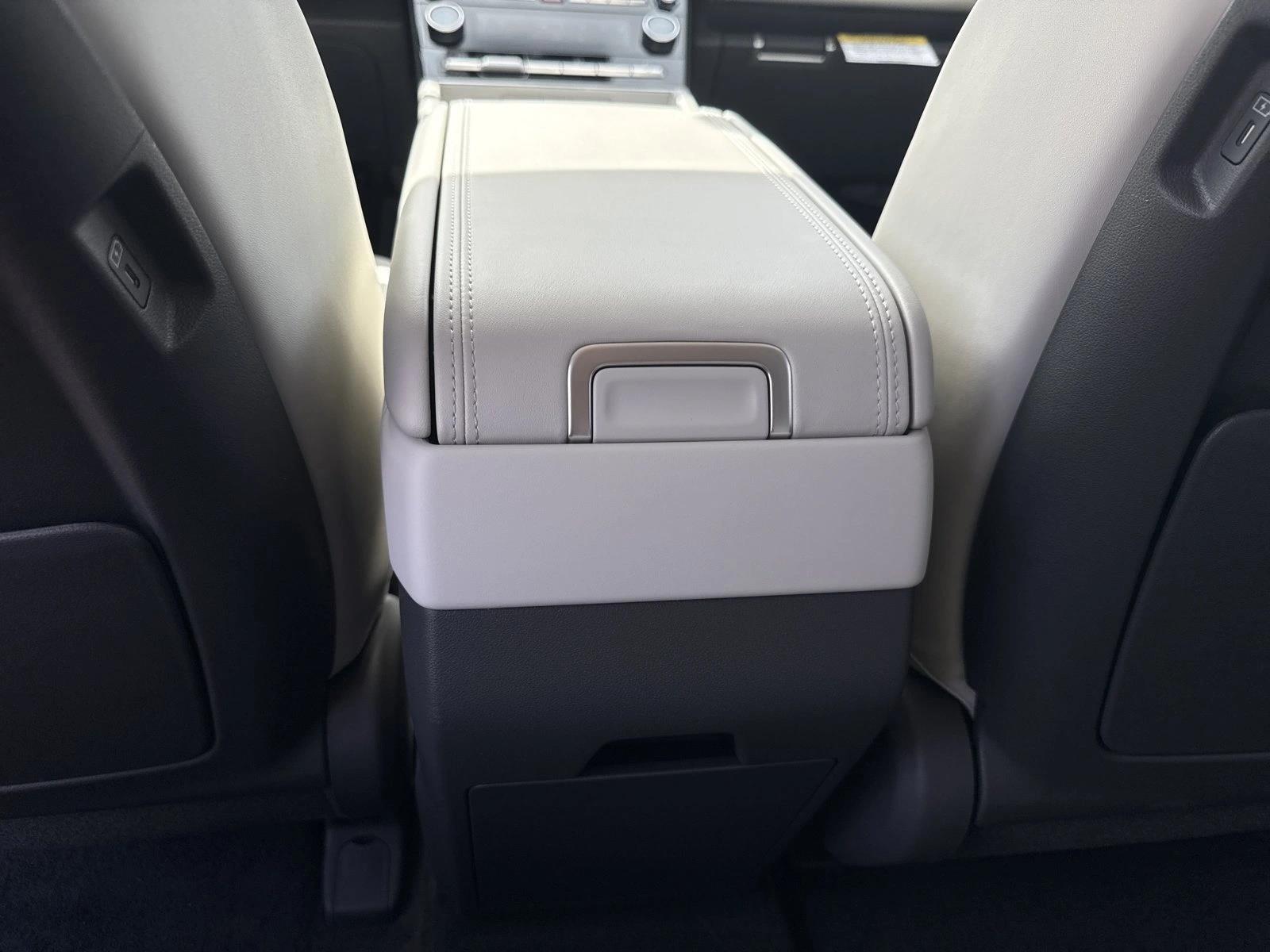 2026 Hyundai Santa Fe SEL - Photo 17