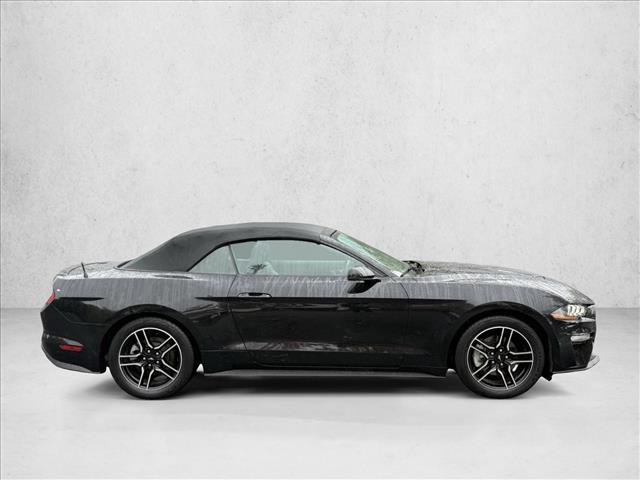 2020 Ford Mustang EcoBoost Premium photo 4