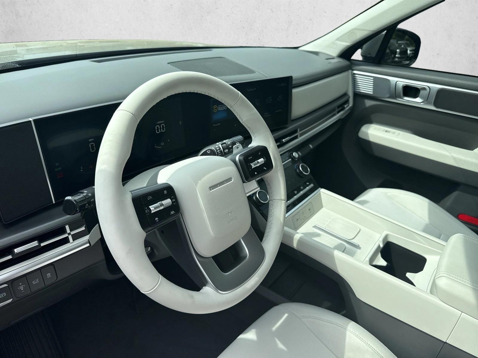 2026 Hyundai Santa Fe SE - Photo 3