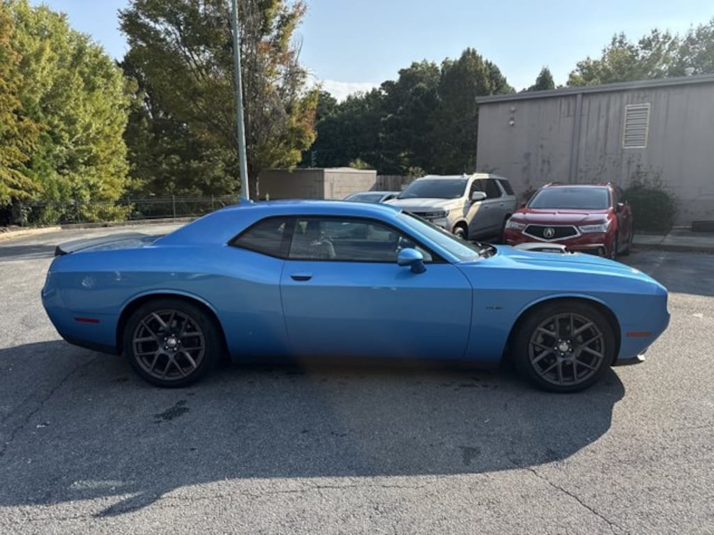 Used 2016 Dodge Challenger R/T Shaker 2dr Car