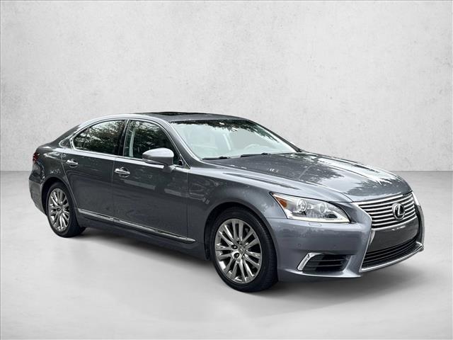 2015 Lexus LS 460 photo 3