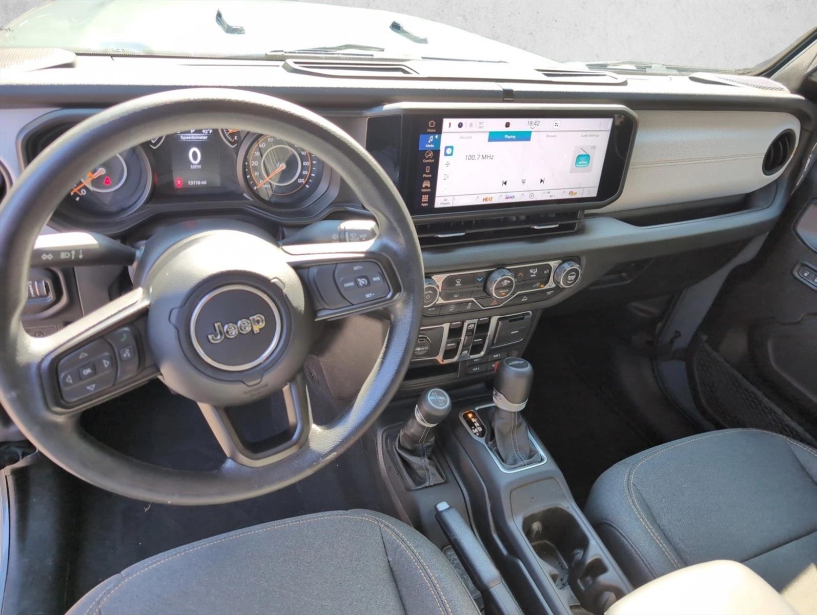 Photo 18