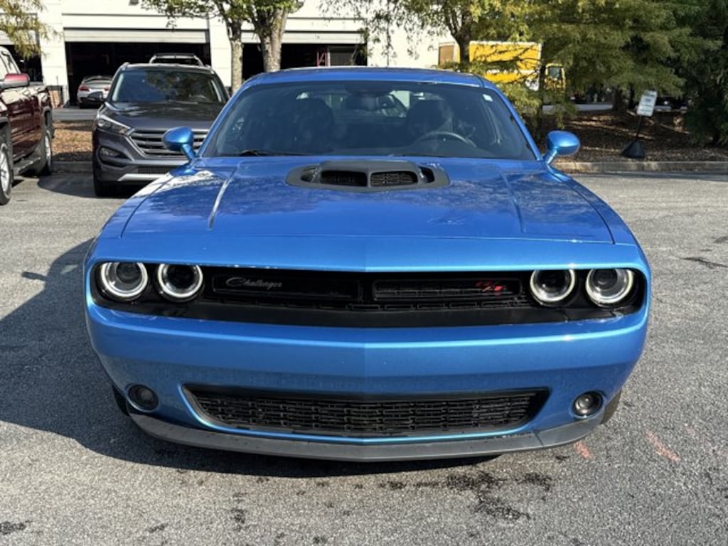 Used 2016 Dodge Challenger R/T Shaker 2dr Car