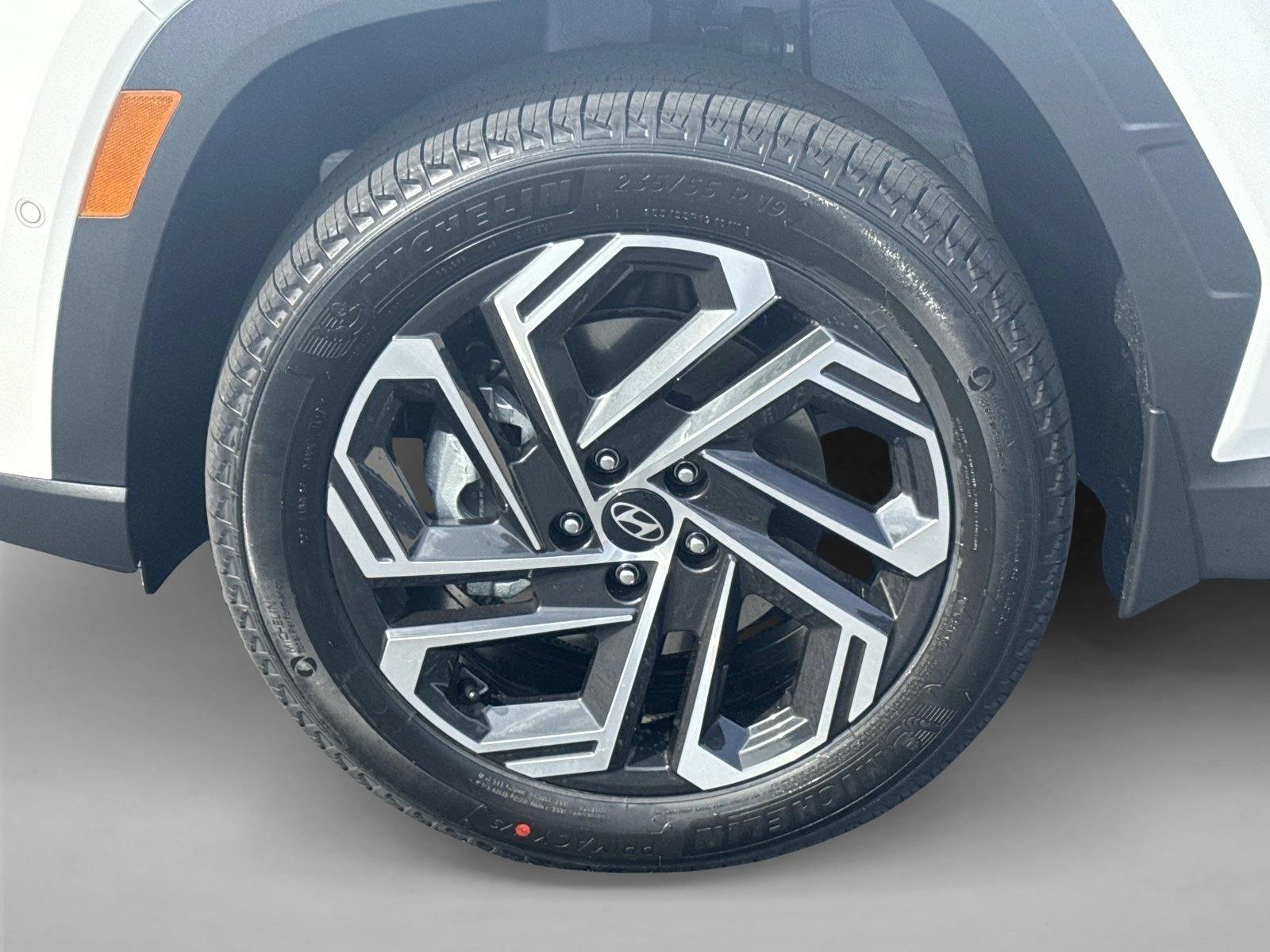 2025 Hyundai Tucson Limited - Photo 10