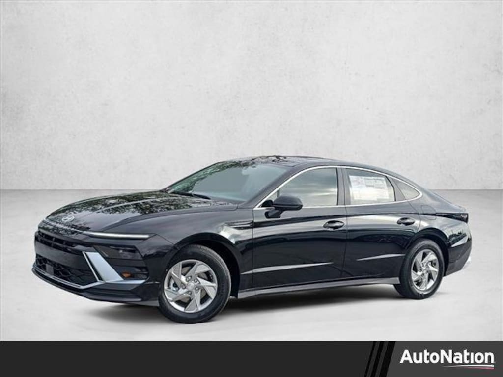 New 2026 Hyundai Sonata SE 4dr Car
