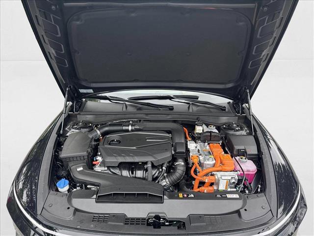 2025 Hyundai Sonata Hybrid Limited - Photo 17