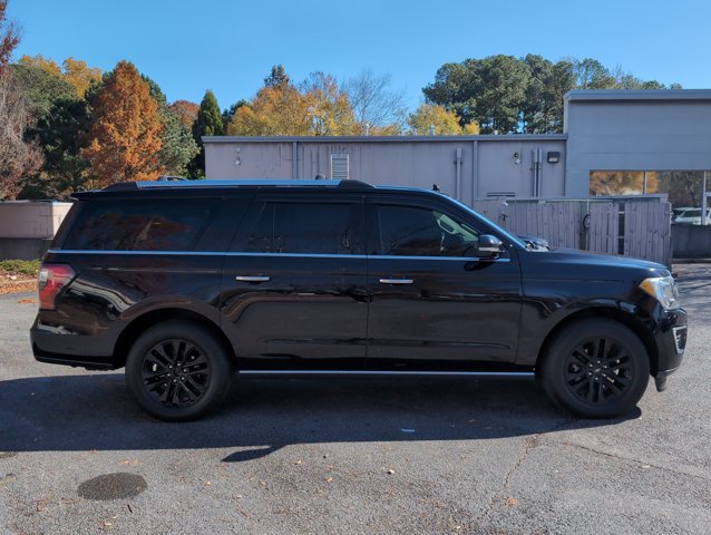 2019 Ford Expedition MAX Limited photo 3