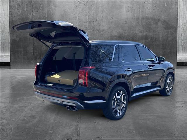 2025 Hyundai Palisade SEL photo 2