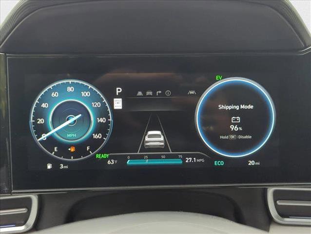 2025 Hyundai Elantra Limited - Photo 11