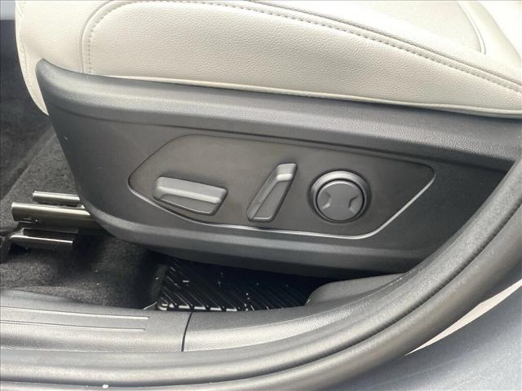 Certified 2025 Hyundai Tucson Limited Sport Utility