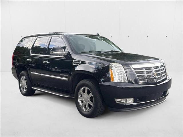 2014 Cadillac Escalade Base Sport photo 2