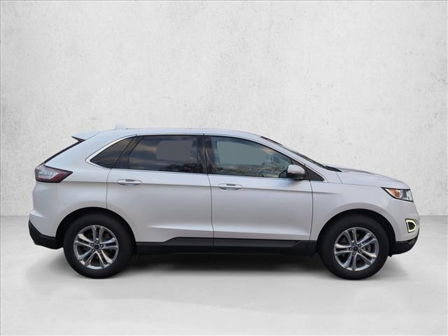 2016 Ford Edge SEL Sport photo 4