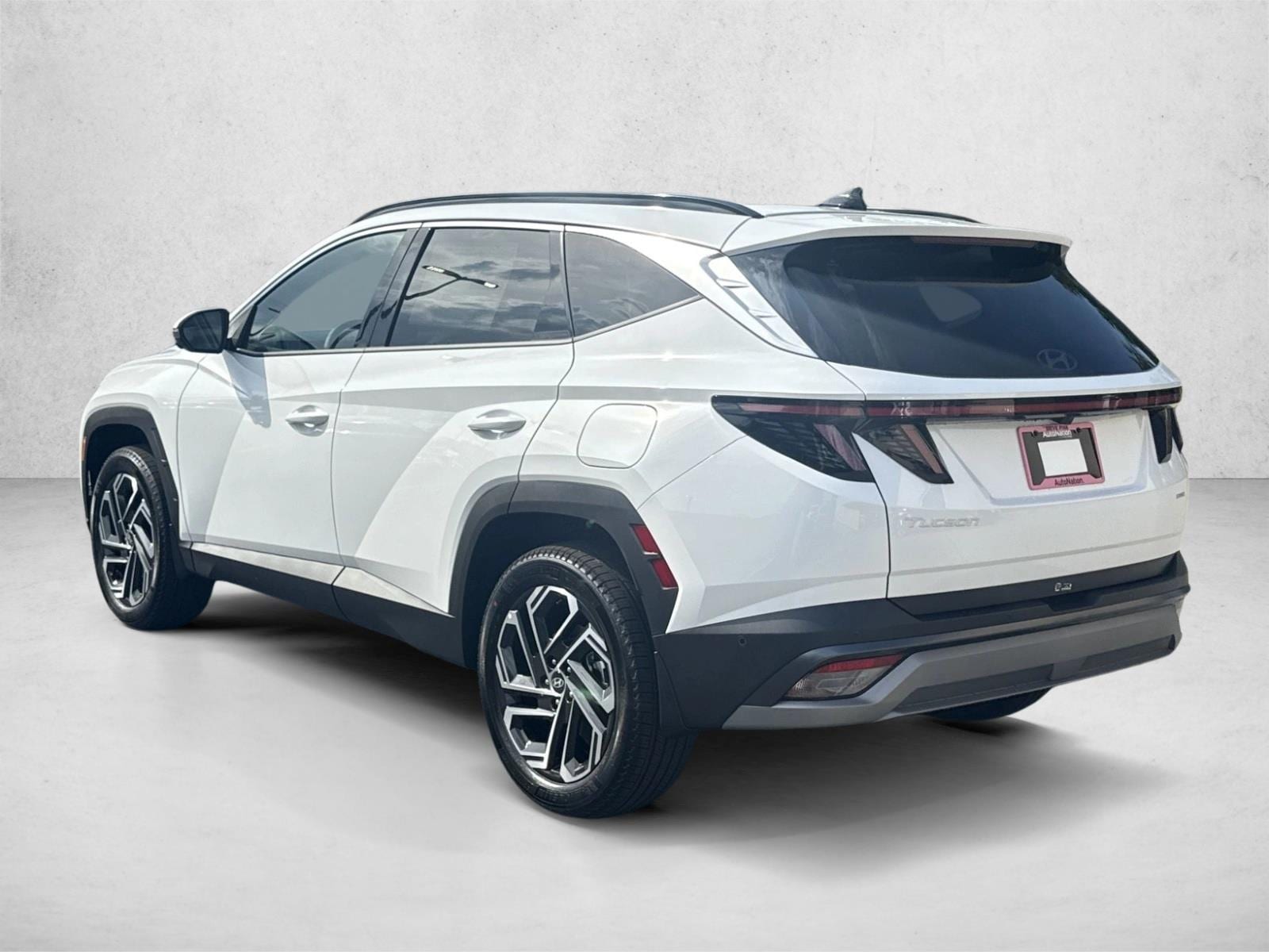 2025 Hyundai Tucson Limited - Photo 9