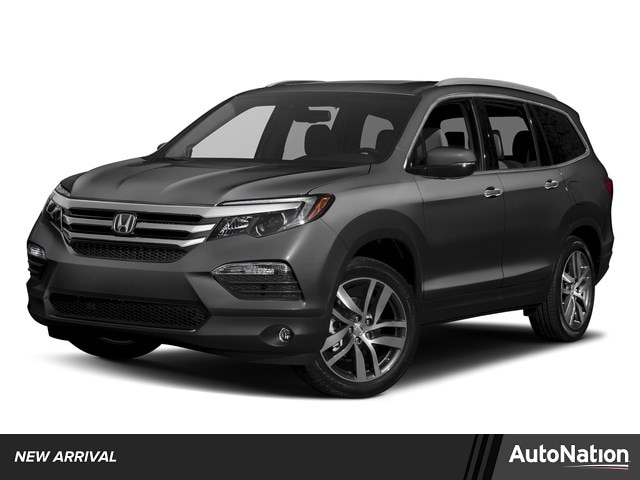 2017 Honda Pilot 2WD Touring's photo