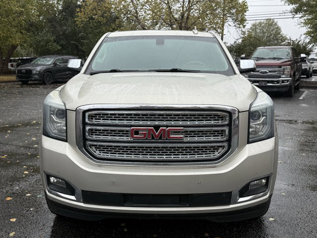2016 Gmc Yukon SLE photo 2