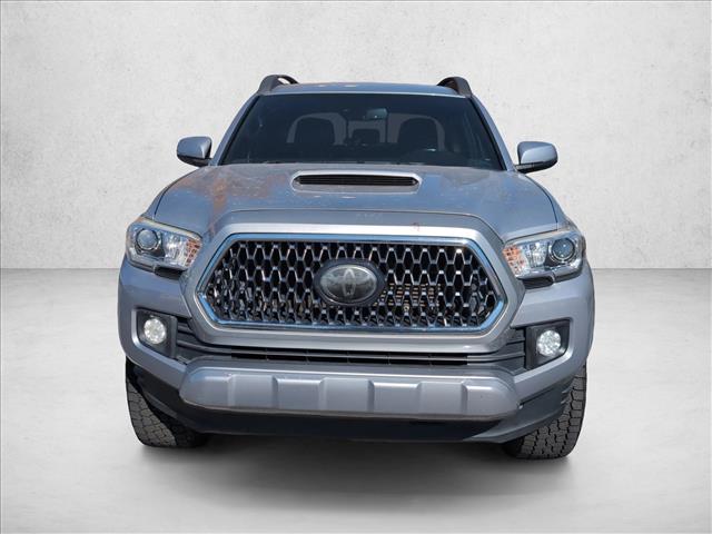 2019 Toyota Tacoma TRD Sport photo 2