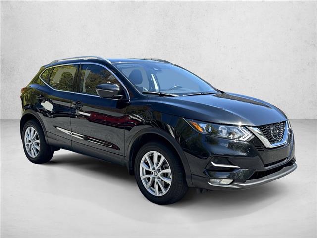2020 Nissan Rogue Sport SV photo 2