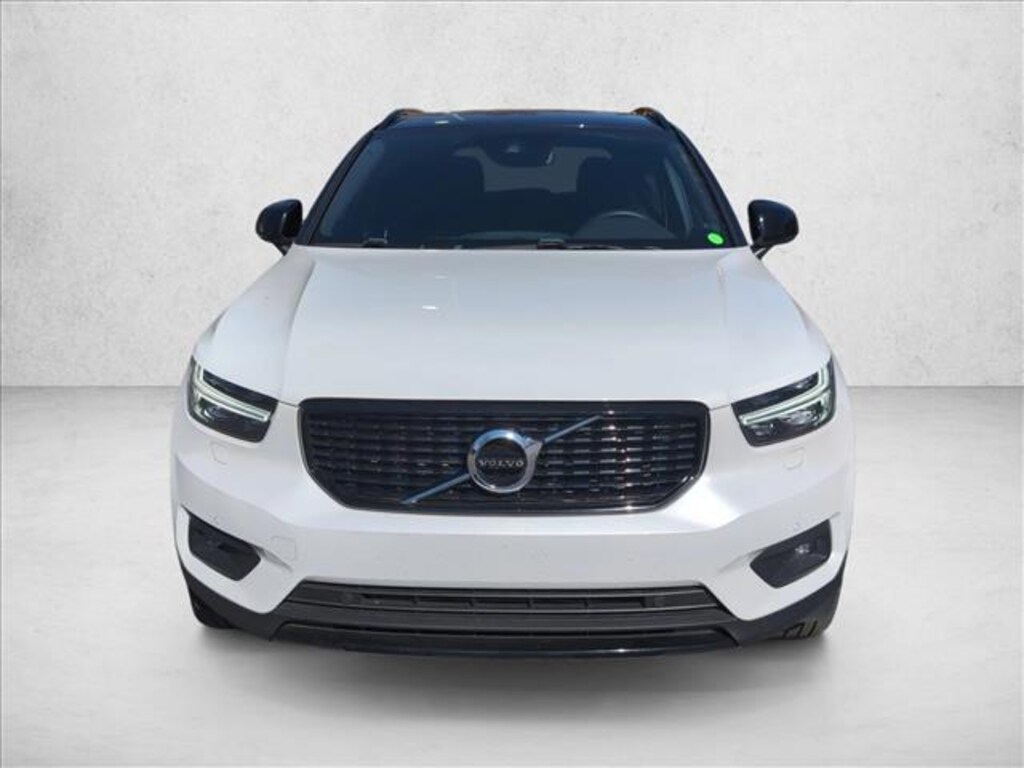 Used 2022 Volvo XC40 R-Design Sport Utility