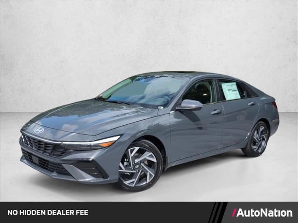 New 2026 Hyundai Elantra Limited 4dr Car