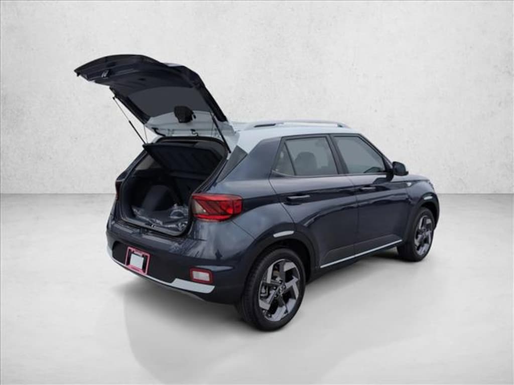 New 2026 Hyundai Venue SEL w/Two-Tone Roof Sport Utility