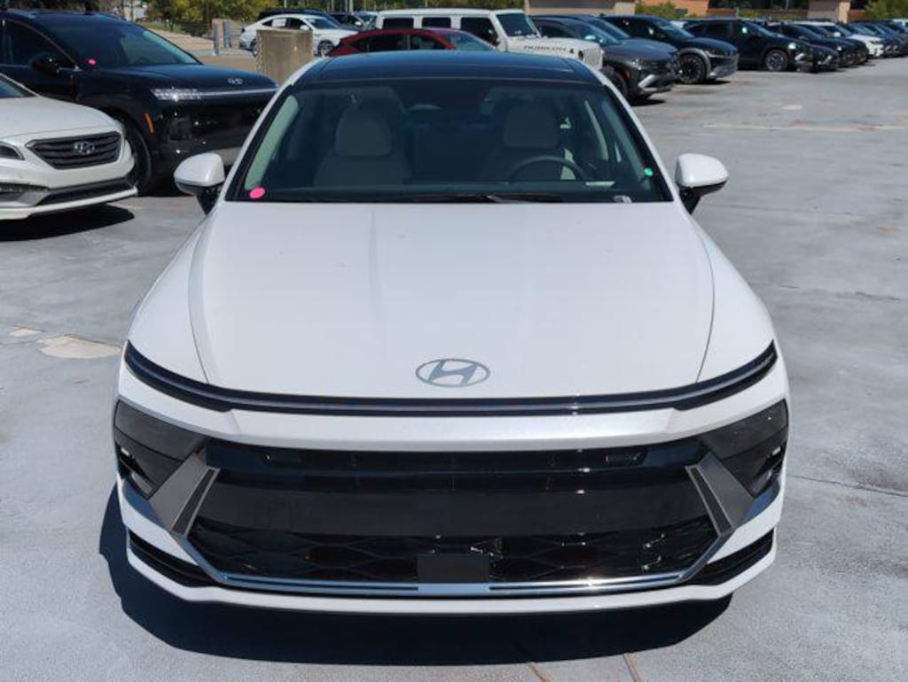 New 2026 Hyundai Sonata Hybrid SEL 4dr Car