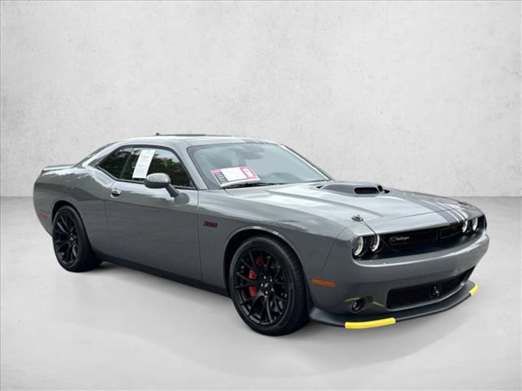 Used 2023 Dodge Challenger R/T Scat Pack 2dr Car