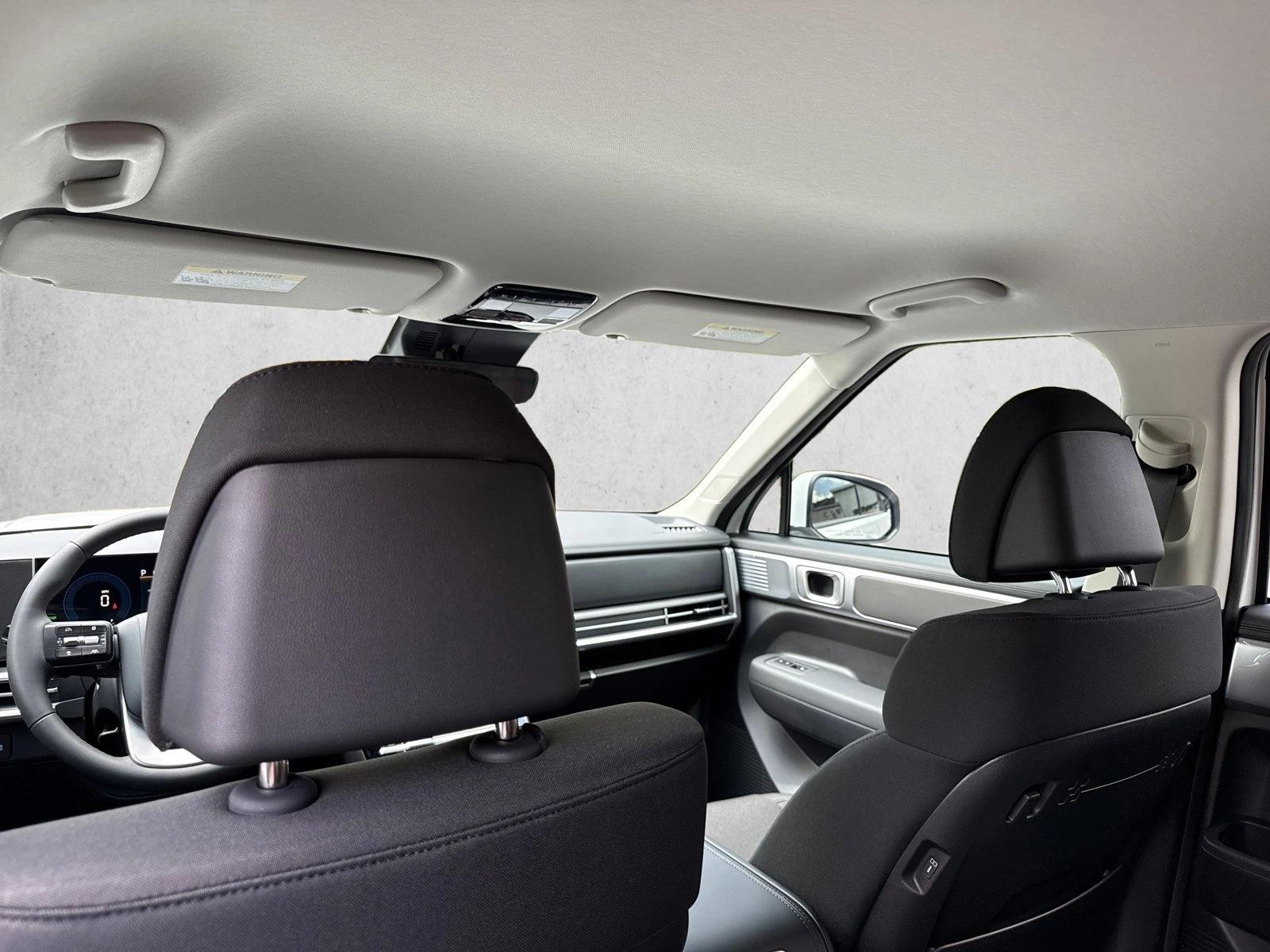 2026 Hyundai Santa Fe SE - Photo 15
