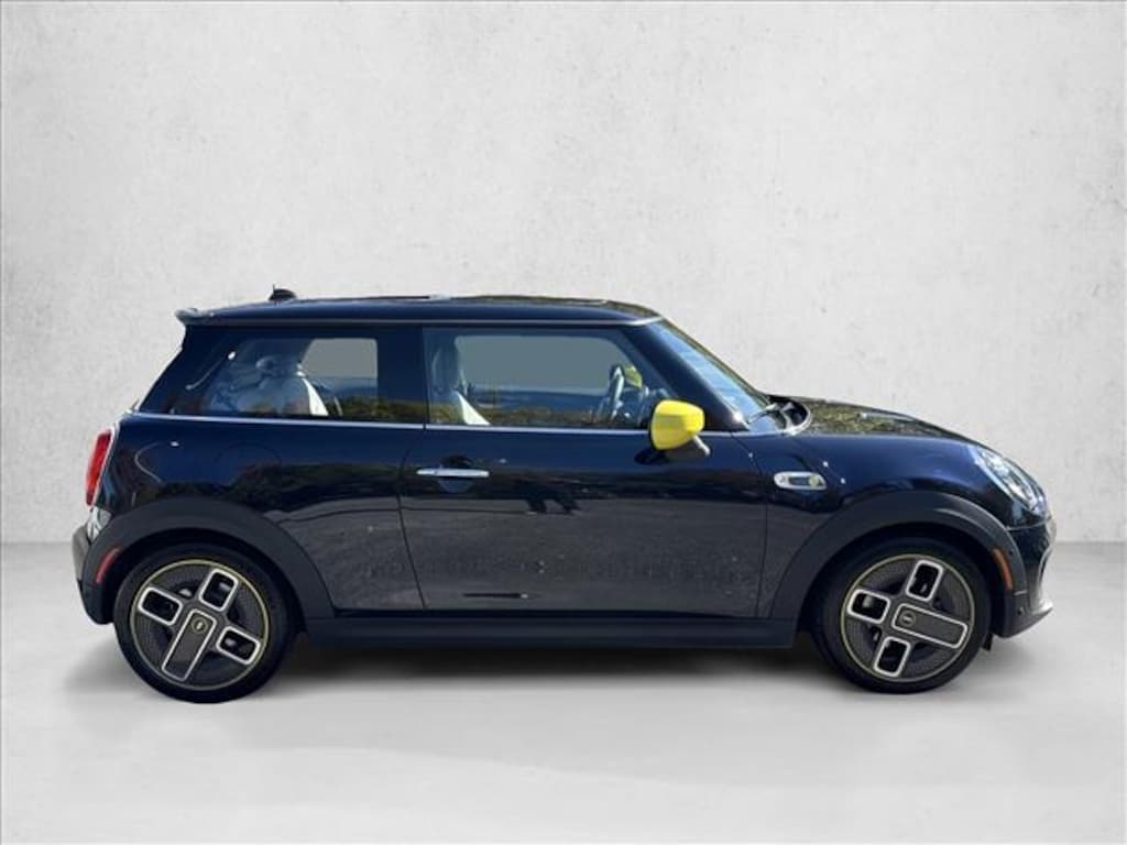 Used 2021 MINI Hardtop Cooper SE 2dr Car