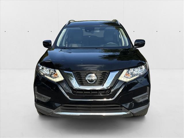 2020 Nissan Rogue SV photo 2