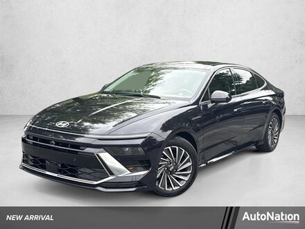 2025 Hyundai Sonata Hybrid Limited 4dr Car