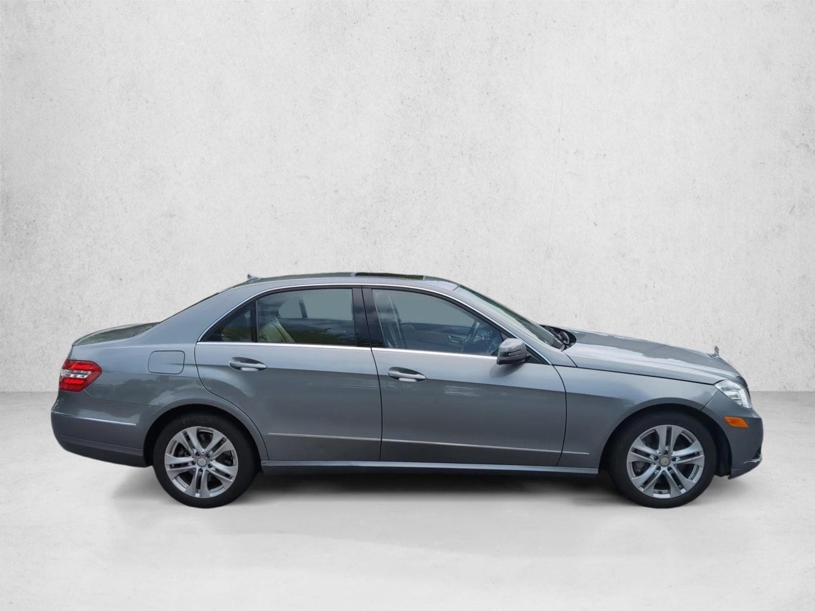 Used 2010 Mercedes-Benz E-Class E550 Luxury with VIN WDDHF7CB5AA104394 for sale in Buford, GA