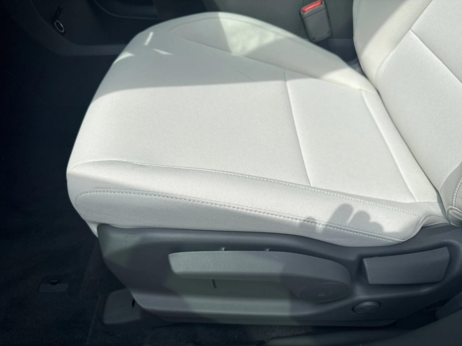 2026 Hyundai Santa Fe SE - Photo 4