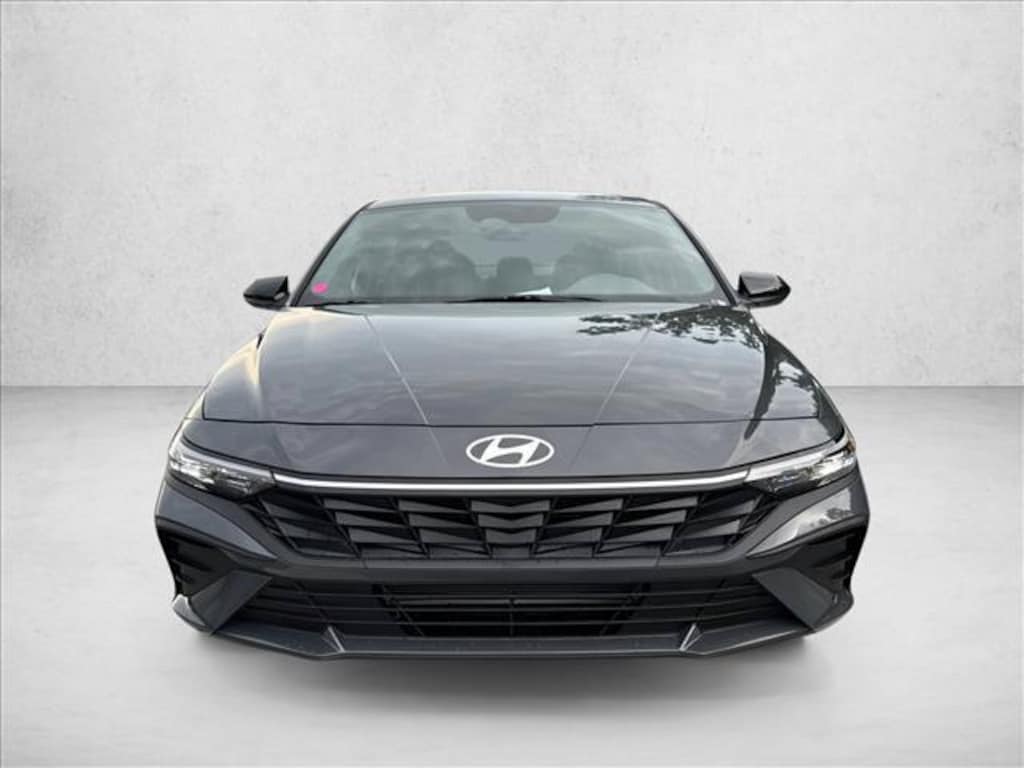 New 2026 Hyundai Elantra SEL Sport 4dr Car